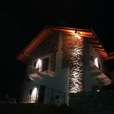 Lago D'Orta Appartamento Con Vista Pettenasco Bagian luar foto