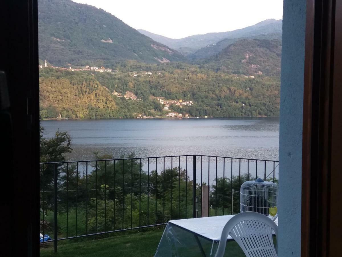 Lago D'Orta Appartamento Con Vista Pettenasco Bagian luar foto